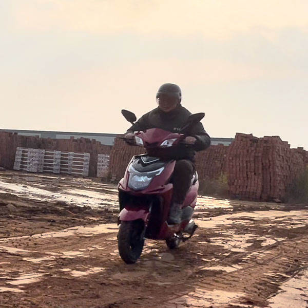 ZS-دراجة نارية كهربائية-طرق سيئة