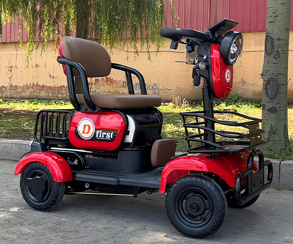 دراجة ثلاثية العجلات الكهربائية