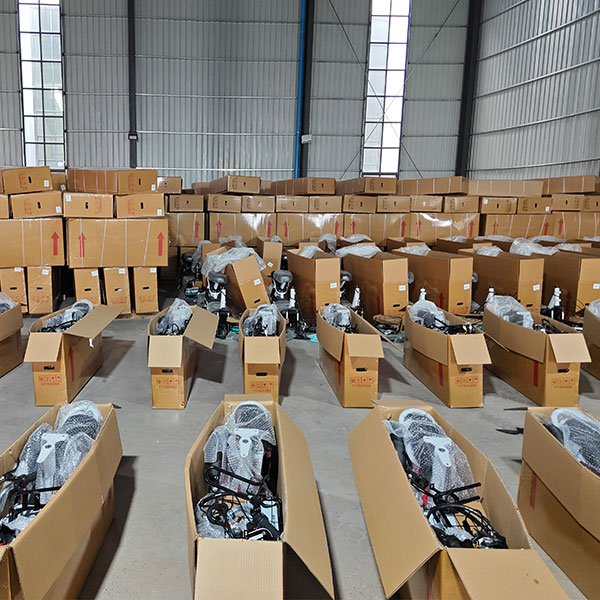 بعد المرور عبر طبقات من الشيكات ، يتم تعبئتها